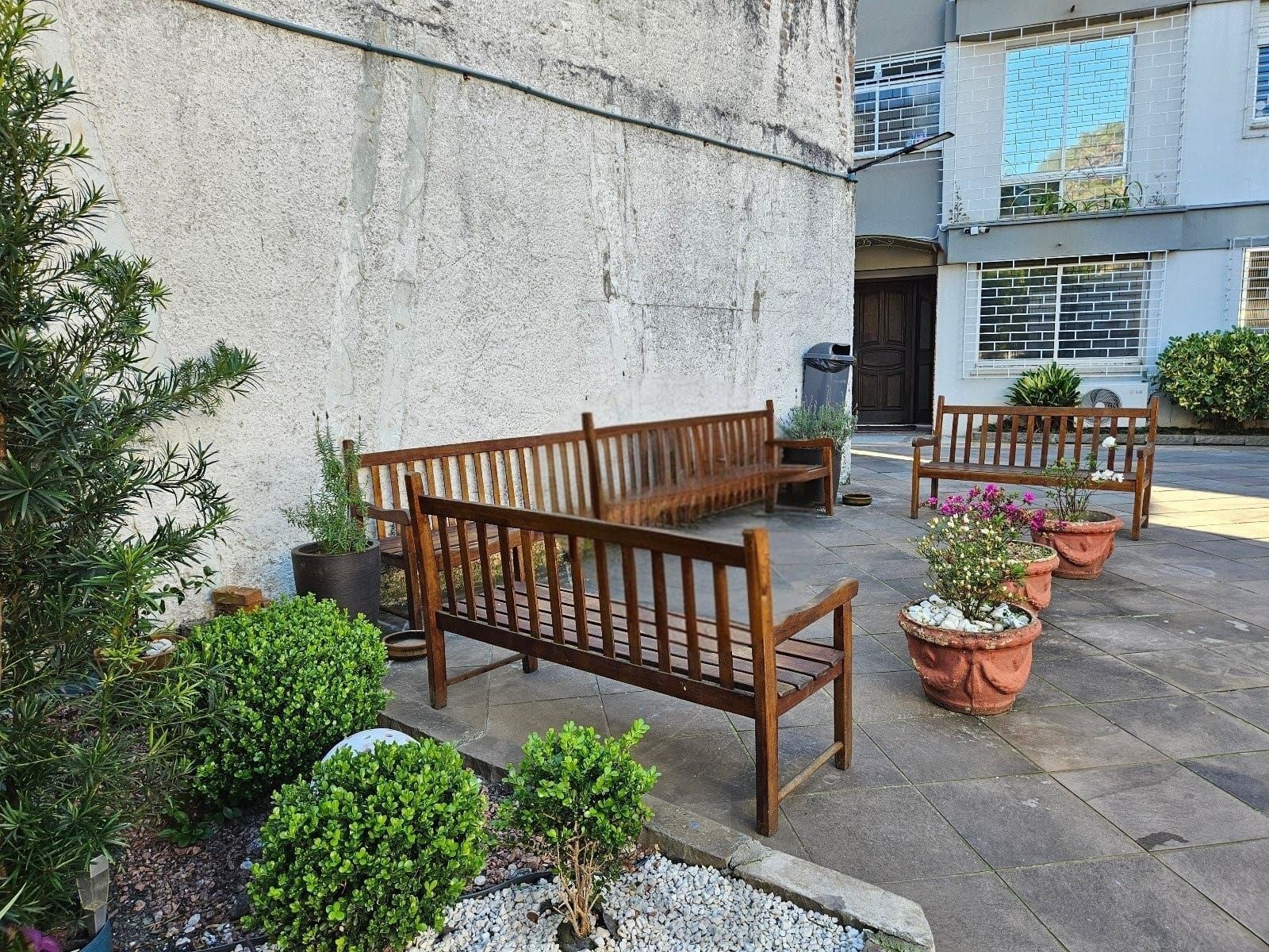 Apartamento de 2 dormitórios, ensolarado, vaga no Menino Deus, Porto Alegre/RS — foto 8