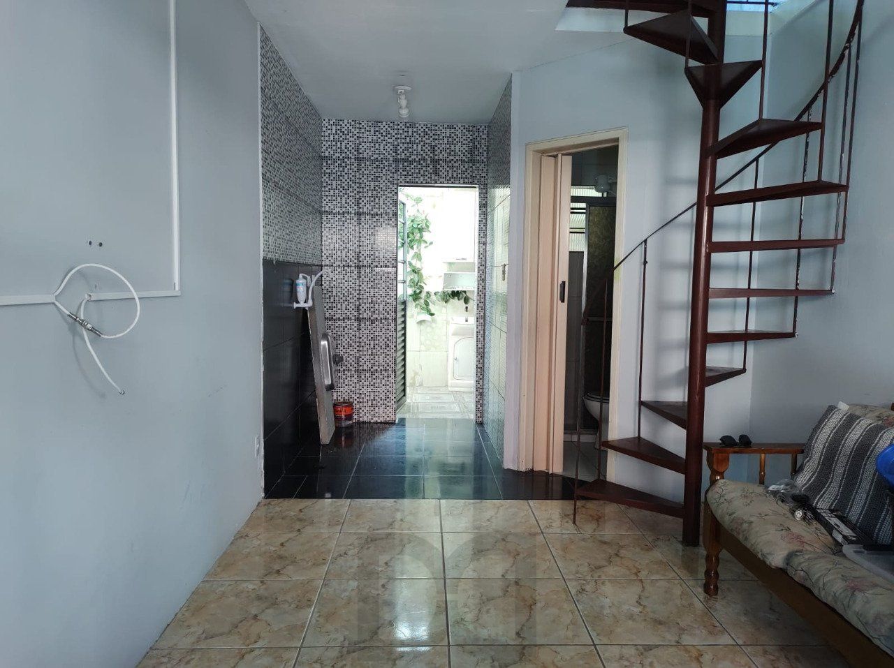 Casa Condominio para Venda - 36m², 2 dormitórios, 1 vaga - Guarujá, POA — foto 2