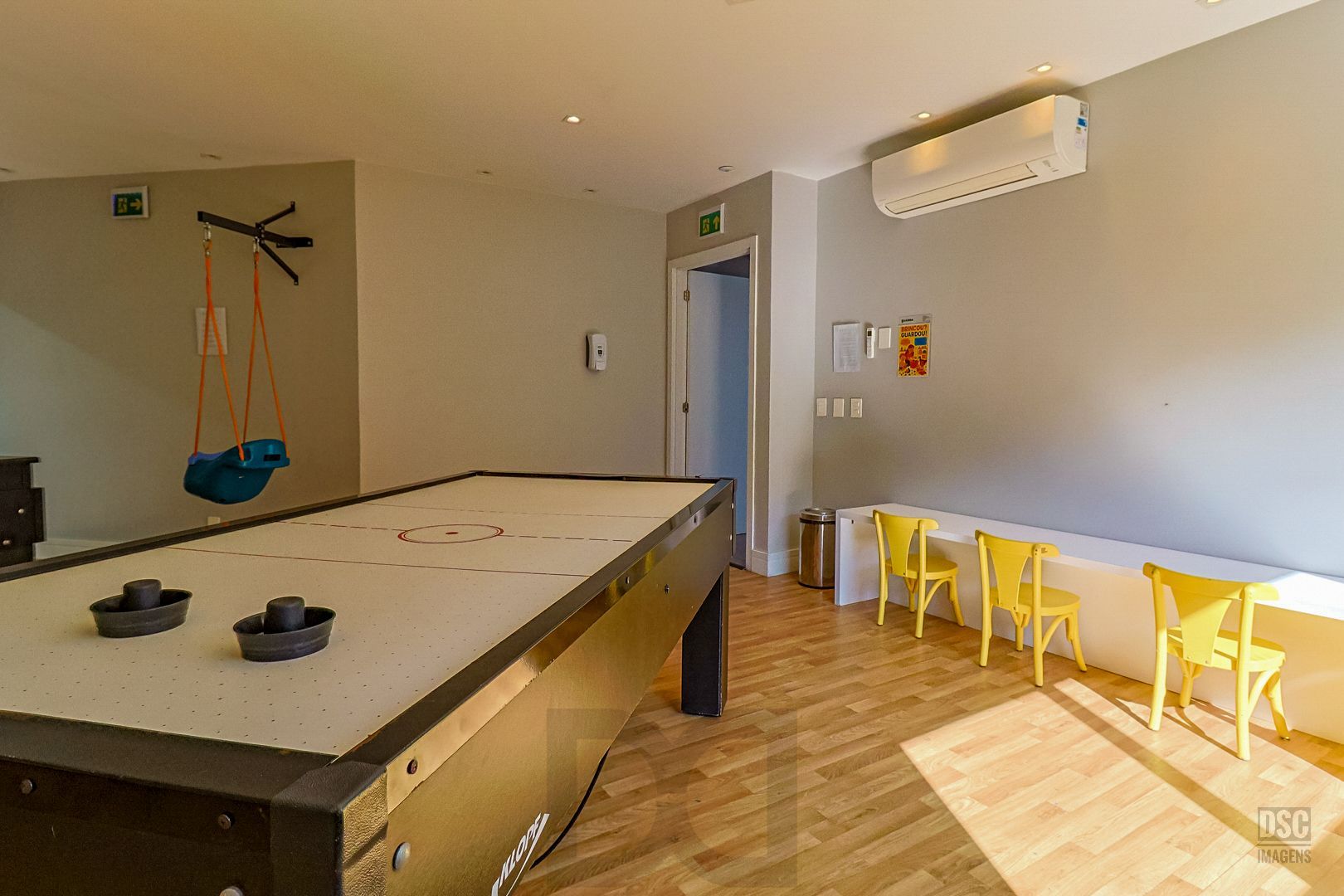 Casa para Venda, 3 dormitórios, sendo 1 suite, 2 vagas - Vila Nova, Porto Alegre, RS — foto 33