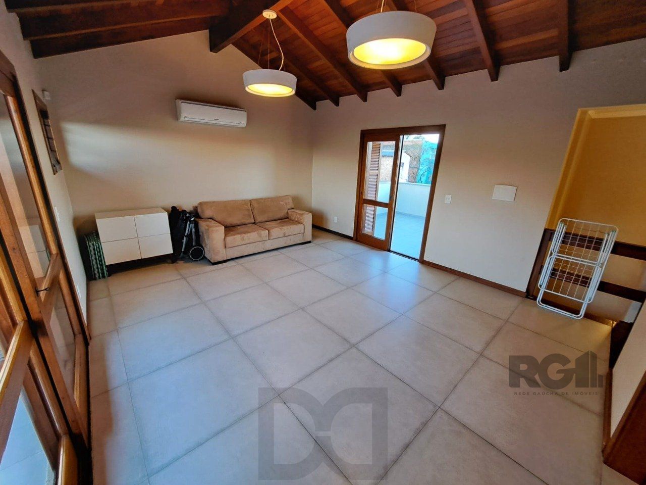 Casa em Condomínio com 03 quartos e 02 vagas no Bairro Nonoai — foto 56