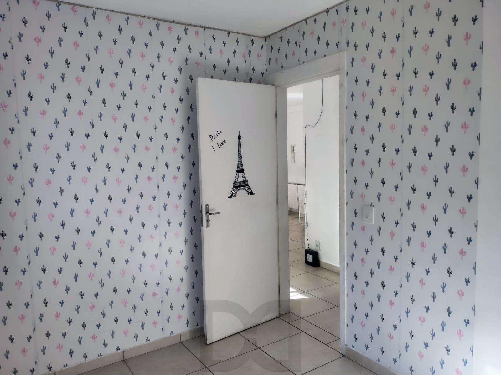 Apartamento de 2 dormitórios , sacada ,salão de festas com churrasqueira , portaria virtual , 1 vaga de garagem rotativa ! — foto 11
