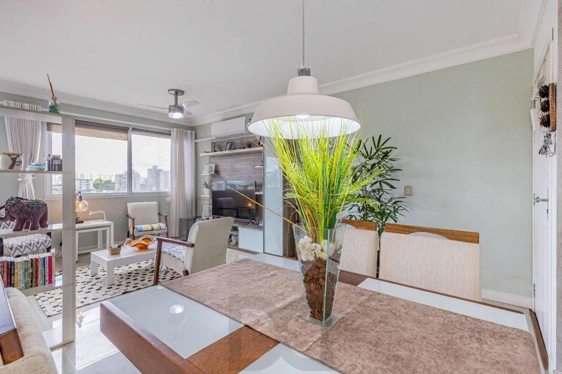 Vende-se apartamento com 2 quartos (1 suíte), 68m² e 1 vaga – Vila Ipiranga — foto 2