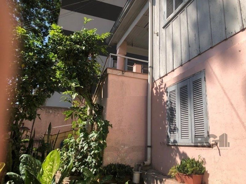 Terreno amplo com 8,80m²x63,50m² de área total, excelente localização no Bairro Petrópolis — foto 5