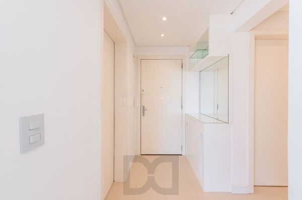 Vende-se apartamento com 2 quartos (1 suíte), 74m² e 2 vagas – Petrópolis — foto 8