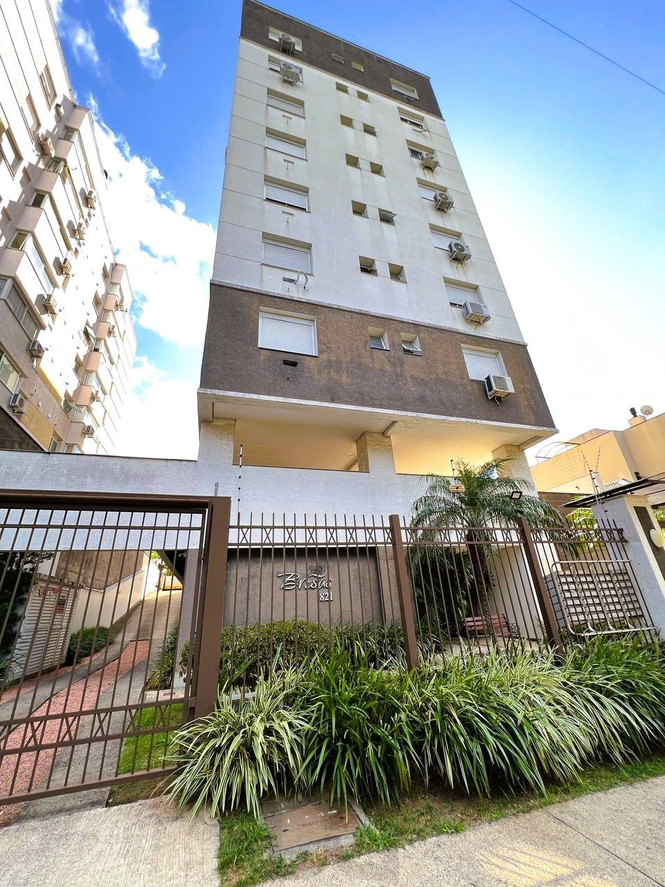 Apartamento 2 dormitórios a venda em localização privilegiada em Porto Alegre — foto 20