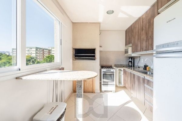 Vende-se apartamento com 2 quartos (1 suíte), 74m² e 2 vagas – Petrópolis — foto 32