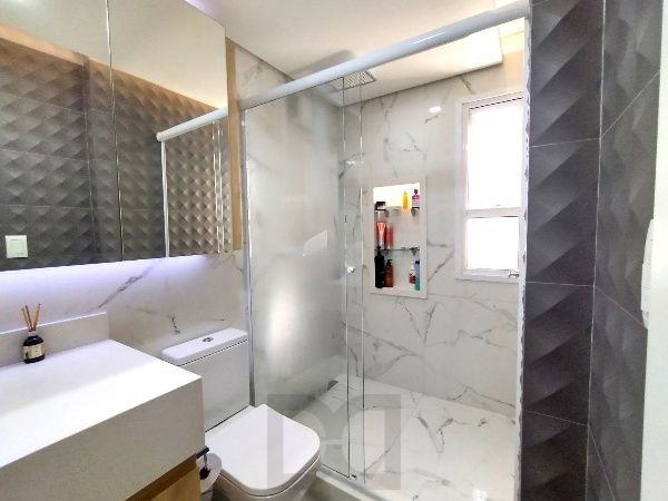 Vende-se apartamento reformado com 2 dormitórios (1 suíte) - 75 m² - Jardim Botânico — foto 19