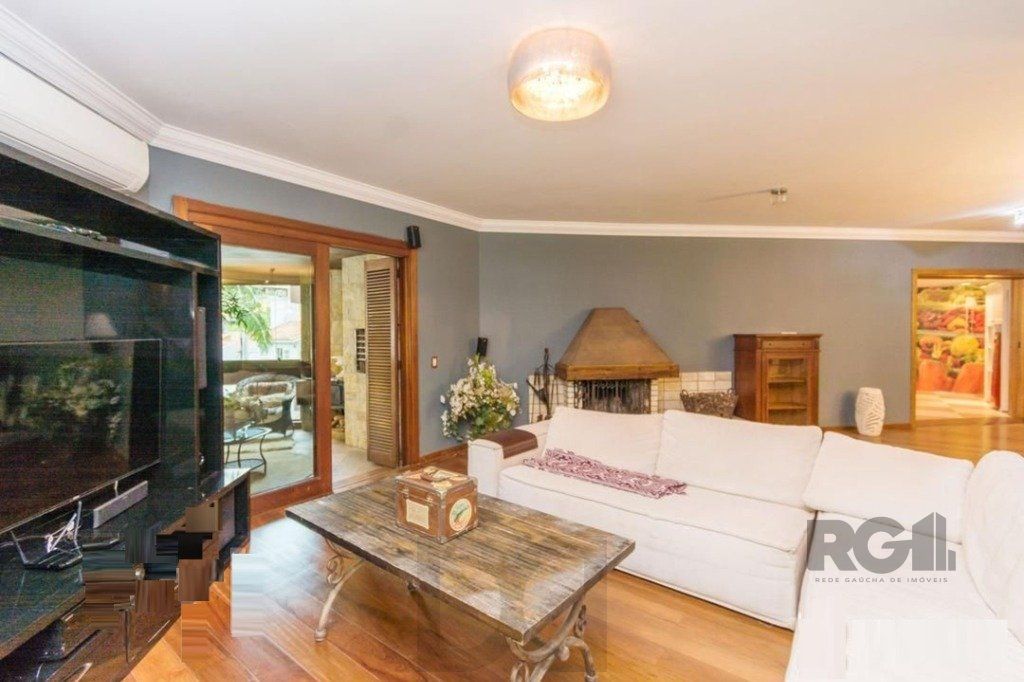 Vende-se luxuoso apartamento 3 quartos com suíte, com dependência completa, 2 vagas cobertas, próximo da Encol - 204m² - Bela Vista — foto 4