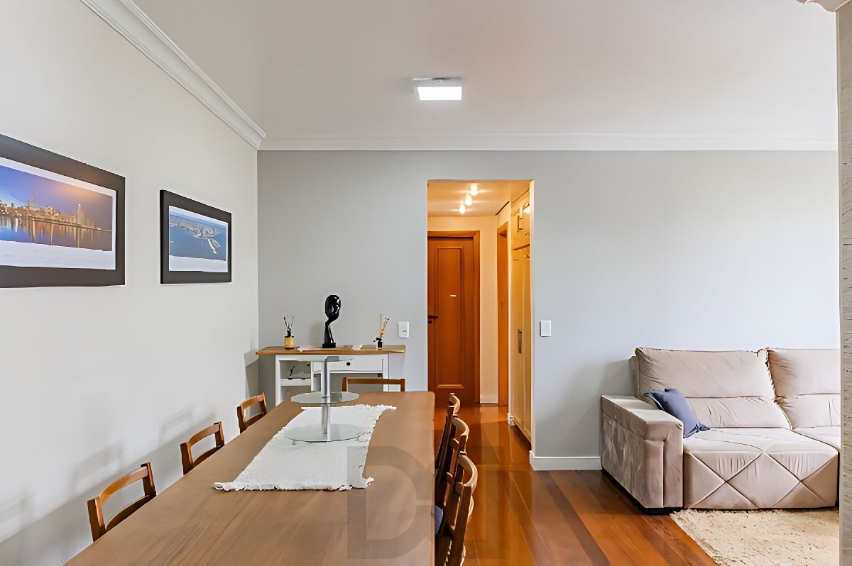 Vende-se apartamento com 2 quartos( 1 suíte), 96m², sacada e 2 vagas - Mont Serrat — foto 7