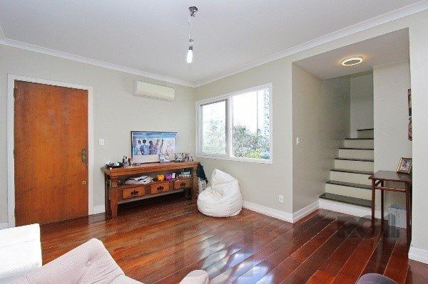Bela cobertura 2 quartos com suíte e vaga coberta, sacada e piscina - 123m² - Bairro Petrópolis — foto 6