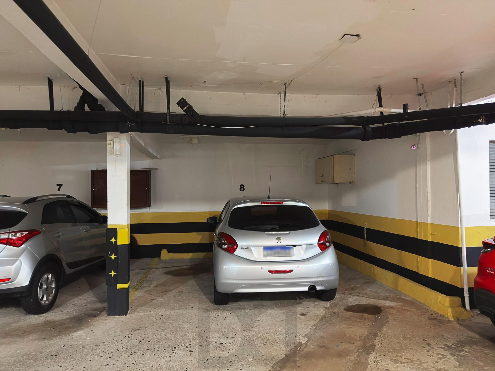Apartamento de 3 Dormitórios localizado no bairro Petrópolis — foto 32