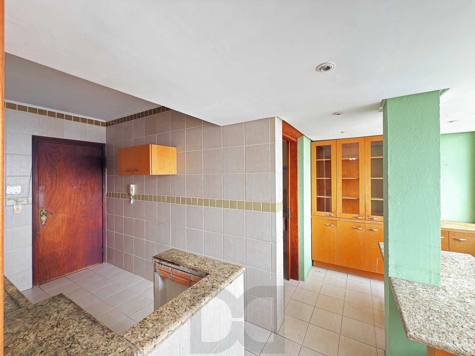 Apartamento de 3 Dormitórios localizado no bairro Petrópolis — foto 16