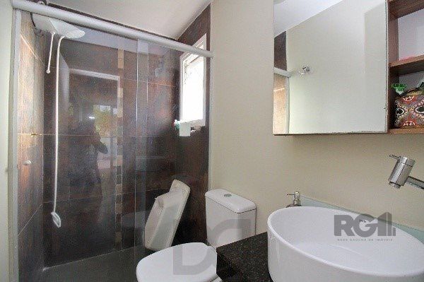 Bela cobertura 2 quartos com suíte e vaga coberta, sacada e piscina - 123m² - Bairro Petrópolis — foto 16