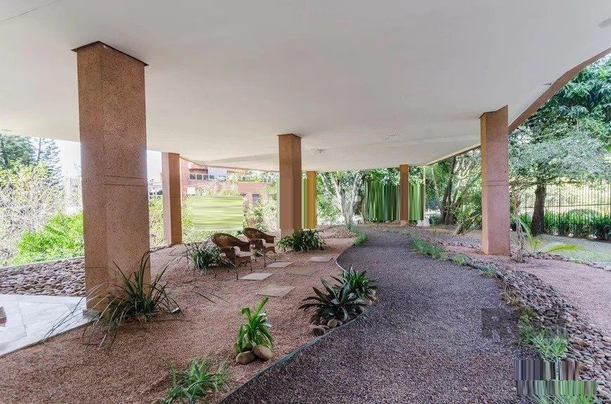 Vende-se luxuoso apartamento 4 quartos com 4 suítes, 2 vagas coberta, dependência completa, próximo da Encol - 306m² - Auxiliadora — foto 8