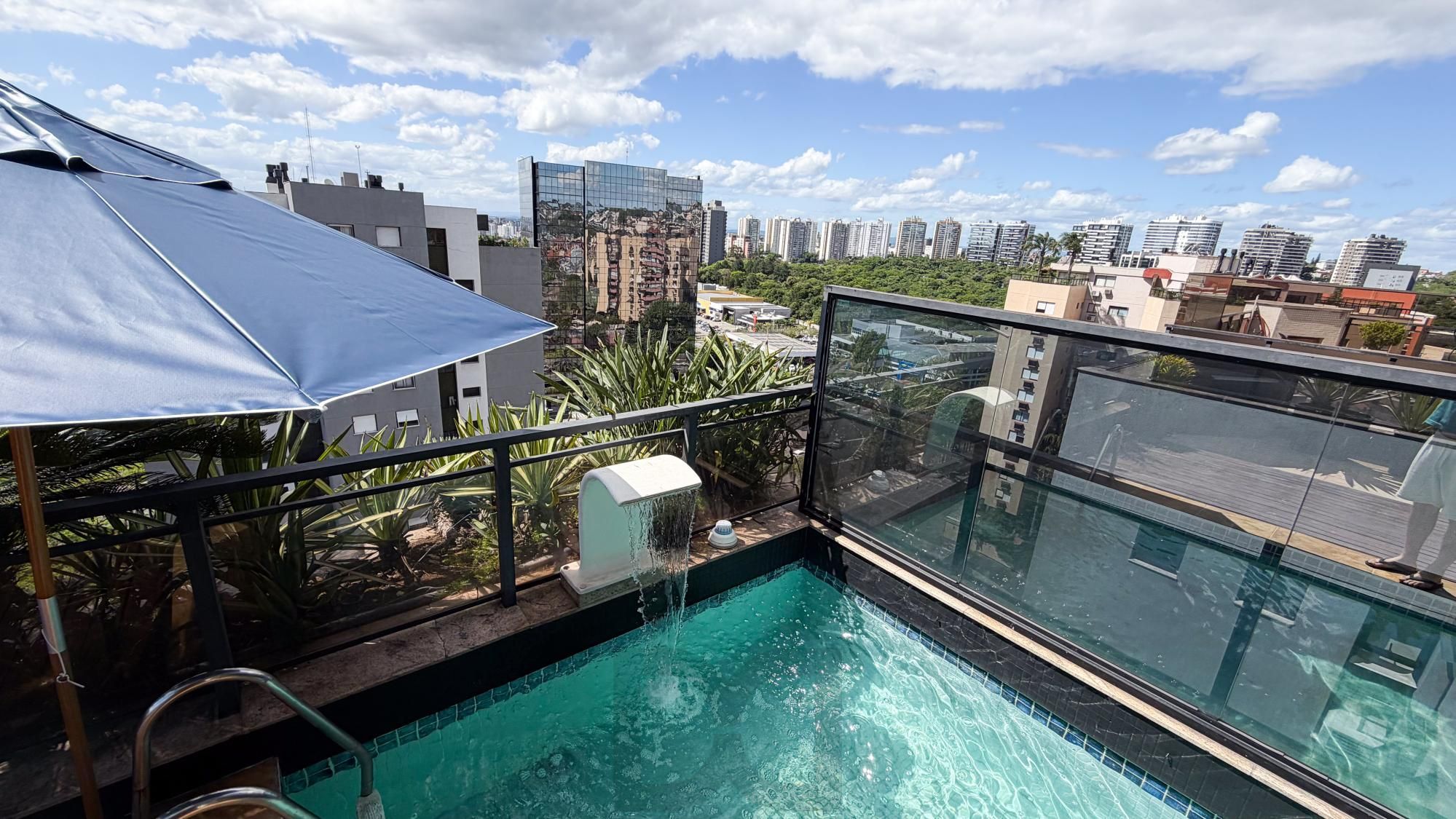 Vende-se linda cobertura com 3 quartos (1 suíte), 209m², 2 vagas e piscina – Três Figueiras — foto 17