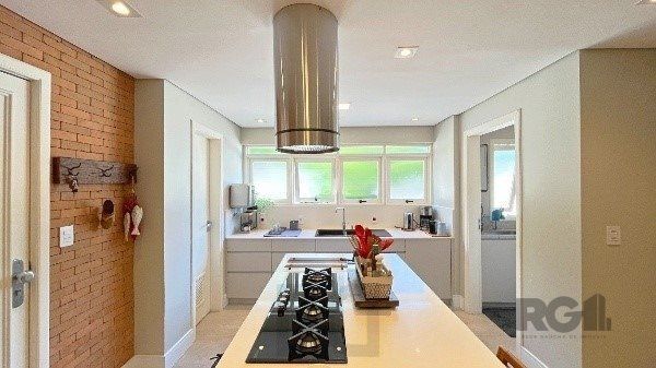 Apartamento de 200m², 4 quartos, 1 suíte e 4 vagas – Moinhos de Vento — foto 17