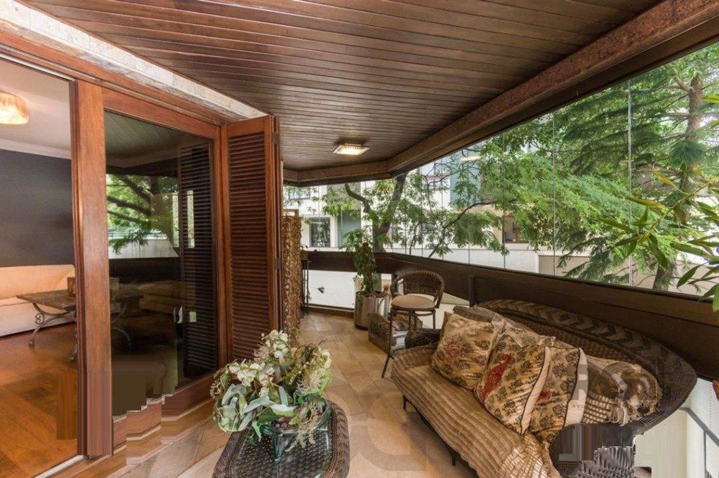 Vende-se luxuoso apartamento 3 quartos com suíte, com dependência completa, 2 vagas cobertas, próximo da Encol - 204m² - Bela Vista — foto 3