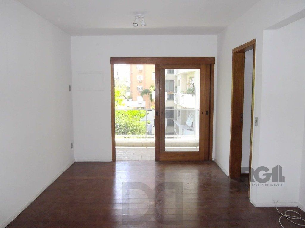 Apartamento 2 dormitórios, 1 suíte, 1 vaga - 90m² de área privativa no Bairro Mont Serrat — foto 1