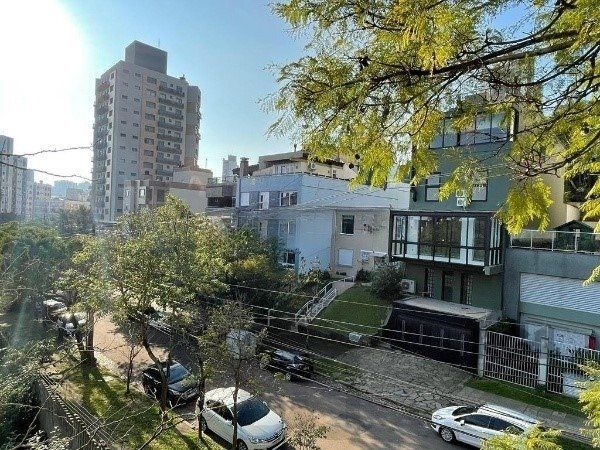Bela cobertura 2 quartos com suíte e vaga coberta, sacada e piscina - 123m² - Bairro Petrópolis — foto 10