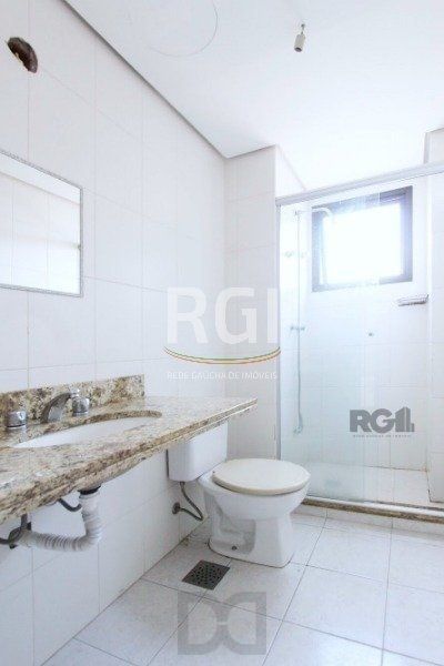 Vende-se apartamento 3 dorm com suíte e sacada 2 vagas cobertas - 126m² - Mont'Serrat — foto 18