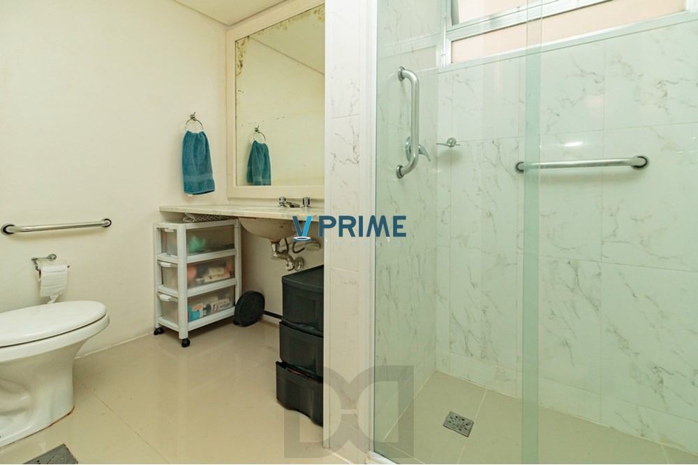Apartamento na Rua Miguel Tostes em Porto Alegre — foto 22