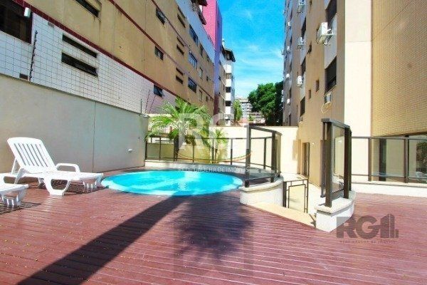 Vende-se apartamento 3 dorm com suíte e sacada 2 vagas cobertas - 126m² - Mont'Serrat — foto 25