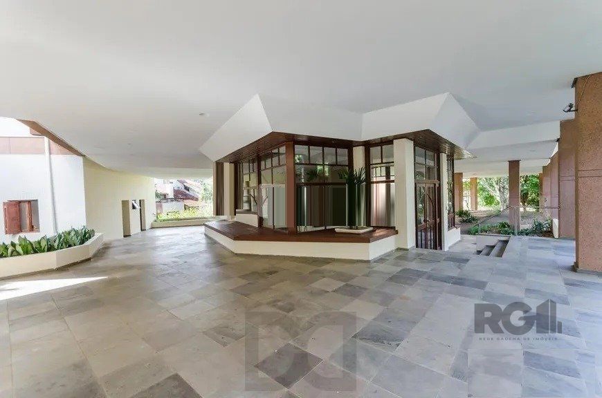 Vende-se luxuoso apartamento 4 quartos com 4 suítes, 2 vagas coberta, dependência completa, próximo da Encol - 306m² - Auxiliadora — foto 6