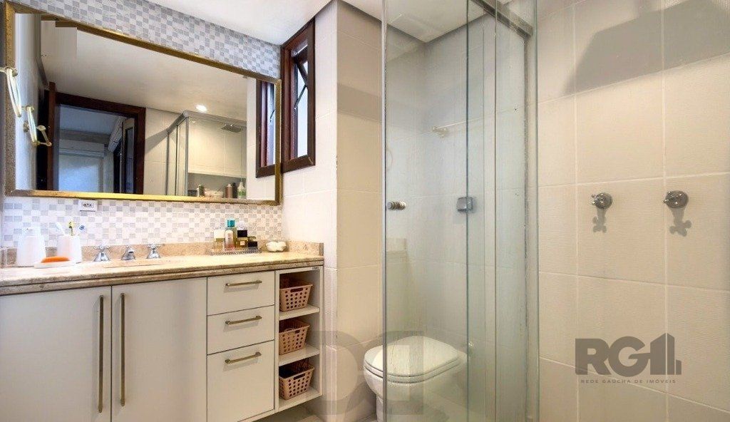 Vende-se ampla casa em condomínio com 3 dorm sendo 2 suítes, com 2 vagas e terraço - 200m² - Vila Assunção — foto 35