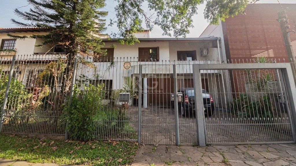 Casa para Venda - 300m², 3 dormitórios, sendo 1 suites, 4 vagas - Chácara das Pedras — foto 13