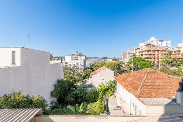 Vende-se apartamento com 2 quartos (1 suíte), 74m² e 2 vagas – Petrópolis — foto 5