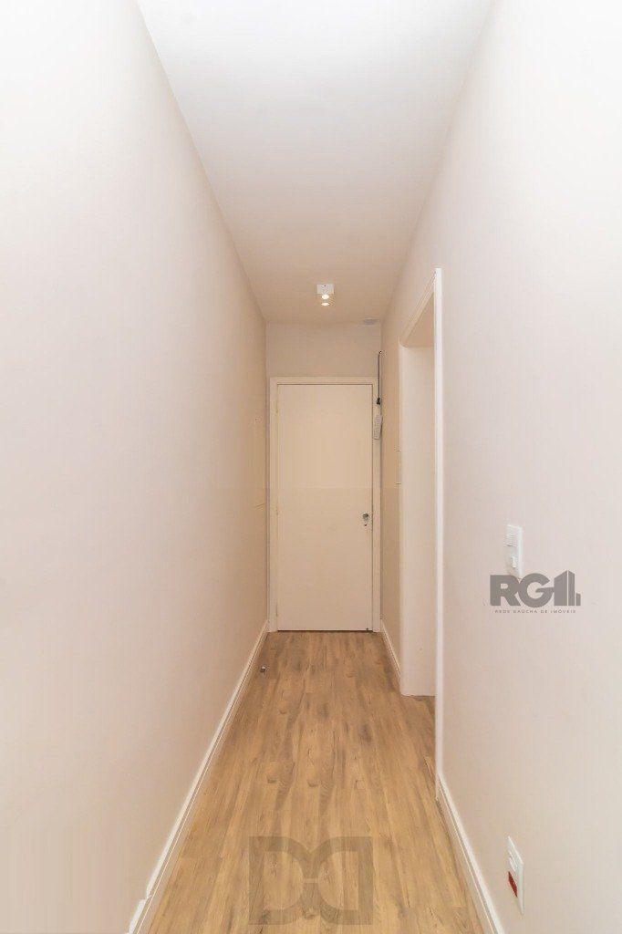 Vende-se belo apartamento a 2 quadras do Parcão, 3 quartos com suíte e vaga coberta - 110m² - Auxiliadora — foto 15
