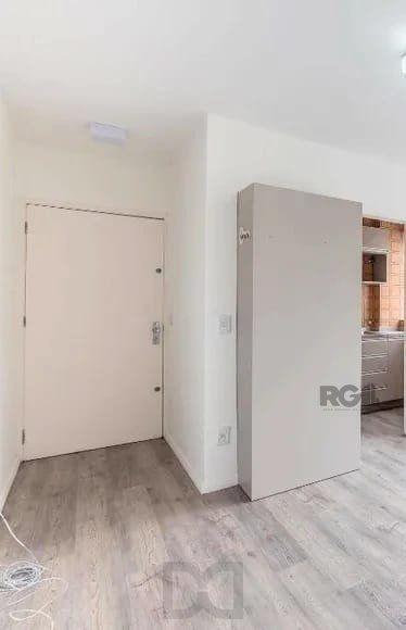 Vende-se excelente apartamento 1 dorm c/ vaga próximo da Encol - 56m² - Petrópolis — foto 3