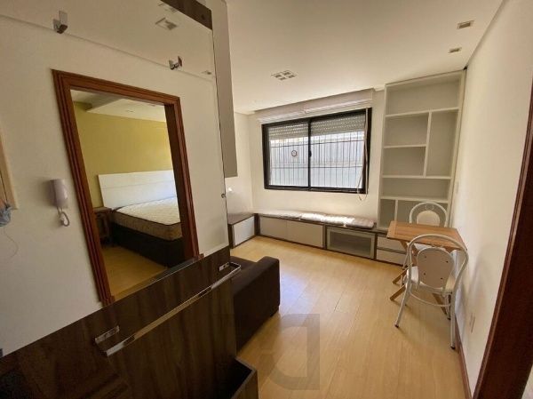 Vende-se apartamento com 1 quarto, 37 m² e 1 vaga – Rio Branco — foto 3