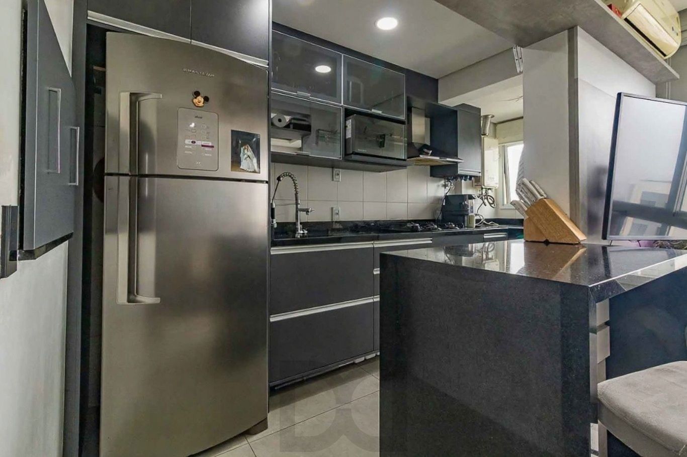Vende-se apartamento com 2 quartos (1 suíte), 55m² e 2 vagas – Petrópolis — foto 7