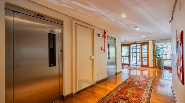Vende-se apartamento com 2 quartos( 1 suíte), 96m², sacada e 2 vagas - Mont Serrat — foto 20