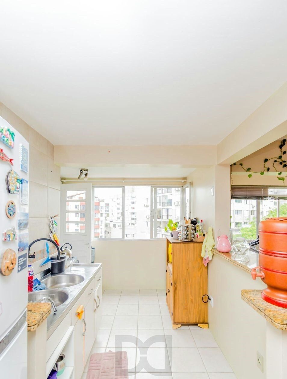 Vende-se apartamento com 2 quartos, 78m² e 1 vaga - Bom Fim — foto 6