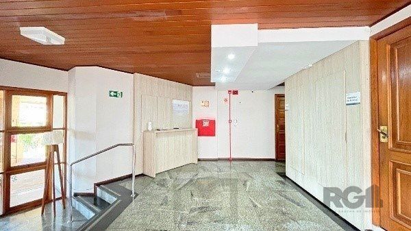 Apartamento de 200m², 4 quartos, 1 suíte e 4 vagas – Moinhos de Vento — foto 42