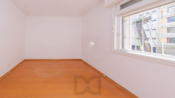 Vende-se apartamento com 3 quartos (1 suíte), 97 m² e 1 vaga – Bom Fim — foto 15