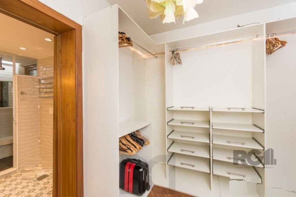 Vende-se luxuoso apartamento 3 quartos com suíte, com dependência completa, 2 vagas cobertas, próximo da Encol - 204m² - Bela Vista — foto 17