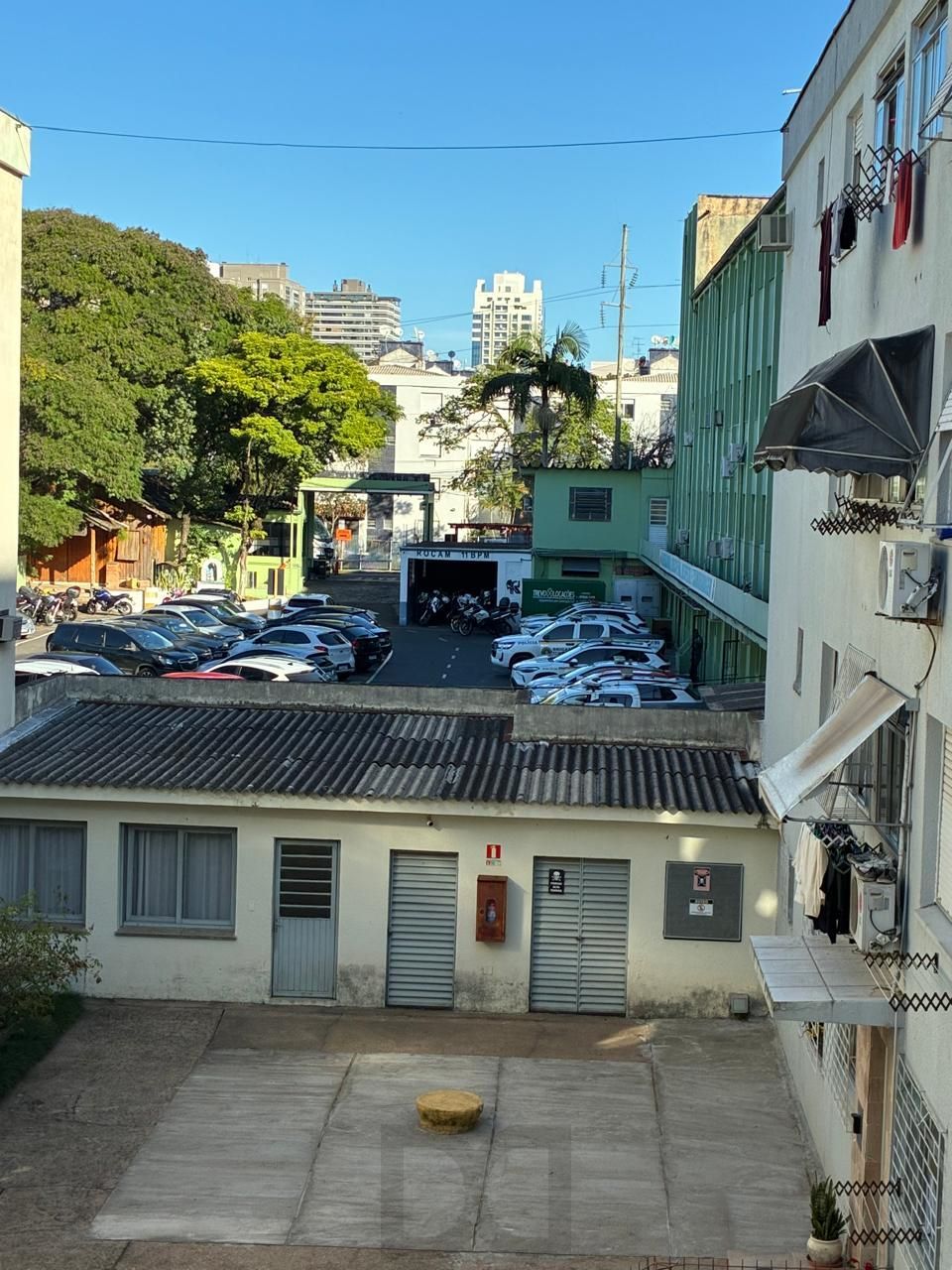 Vende-se apartamento com 2 quartos, e 1 vaga – Passo da Areia — foto 14