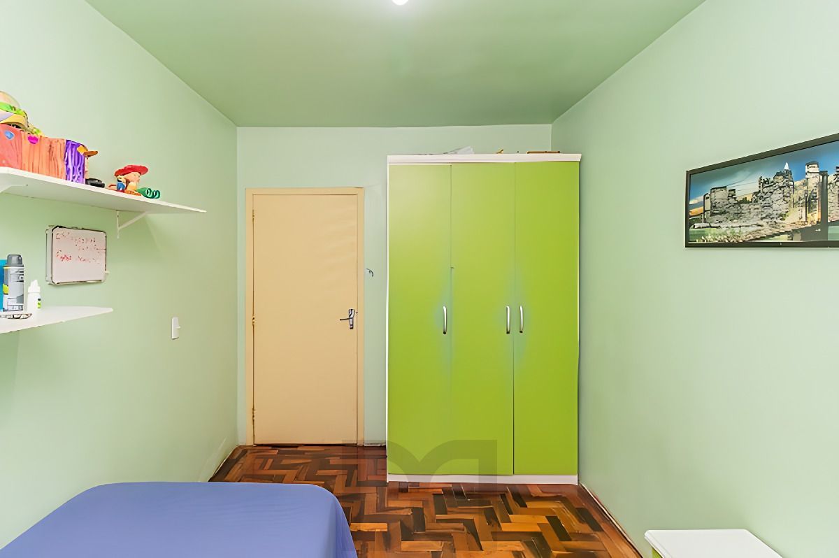 Vende-se apartamento com 3 quartos com closet - Petrópolis — foto 18
