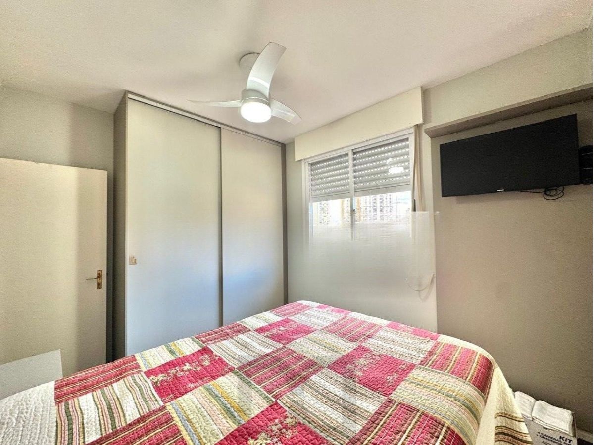 Vende-se apartamento com 2 quartos, 2 vagas – Passo da Areia — foto 6