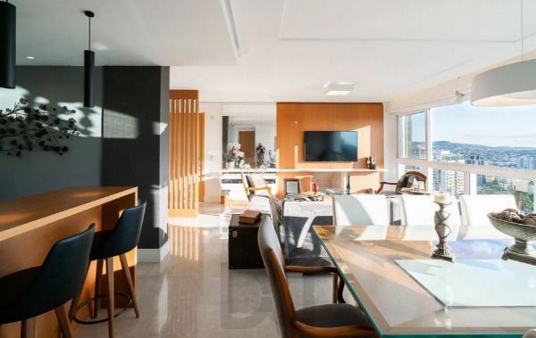 Vende-se amplo apartamento com 3 suítes, 126m² e 2 vagas - Petrópolis — foto 6