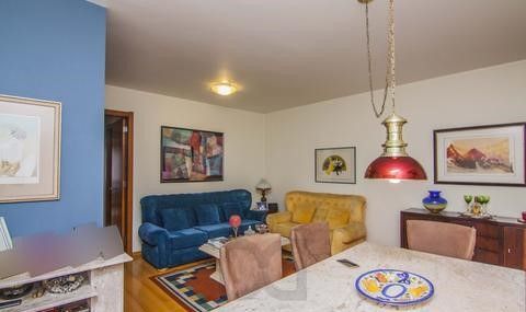 Vende-se apartamento com 3 quartos (1 suíte), 91 m² e 1 vaga – Menino Deus — foto 2