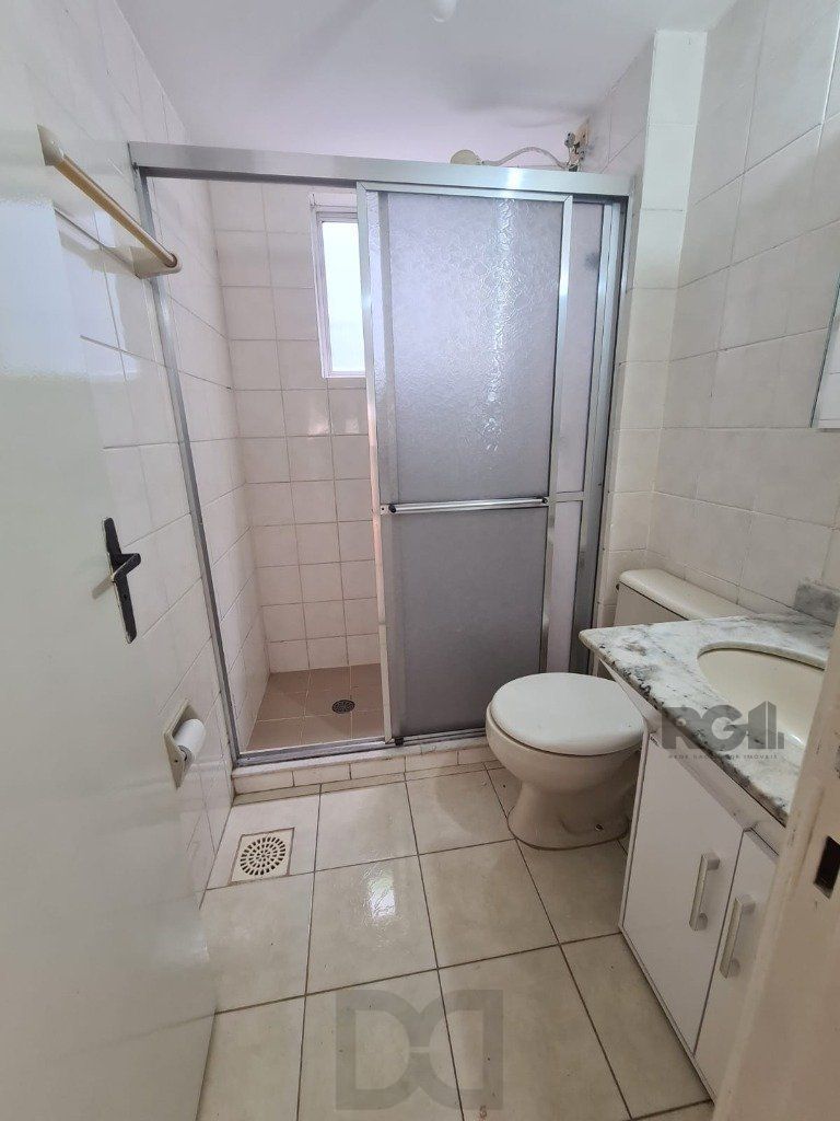 Vende-se apartamento 2 dorm 1 vaga desocupado - 60m² - Bairro Mont Serrat — foto 10