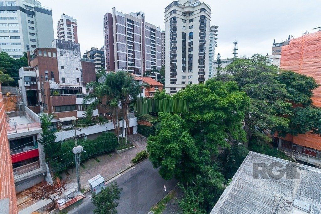 Apartamento 3 dormitórios, 1 suíte, 2 vagas de garagem no Bairro Bela Vista. — foto 35
