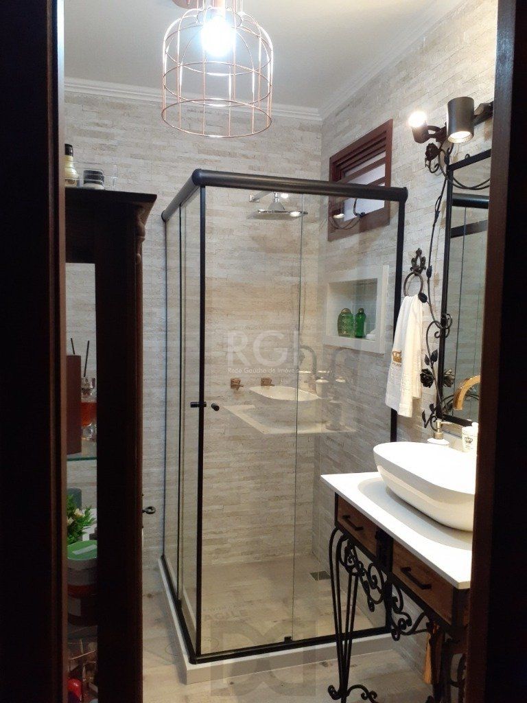 Casa 3 dormitórios, 2 suítes, 4 vagas, 257,52 m² de área privativa, no Bairro Ipanema — foto 22