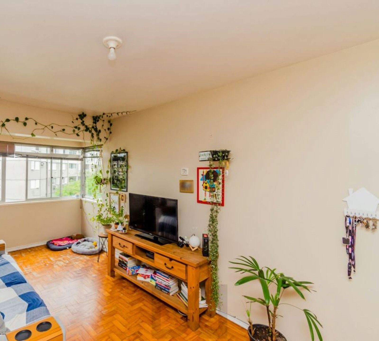 Vende-se apartamento com 2 quartos, 78m² e 1 vaga - Bom Fim — foto 2