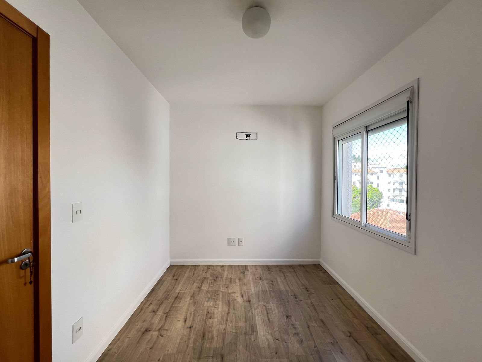Apartamento 2 dormitórios a venda em localização privilegiada em Porto Alegre — foto 12