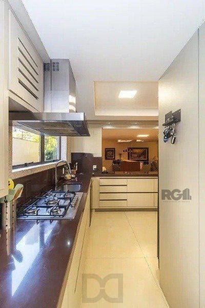 Vende-se luxuoso apartamento 2 quartos com 3 suítes, escritório, lareira, decorado por arquitero e 2 vagas - 157m² - Rio Branco — foto 5